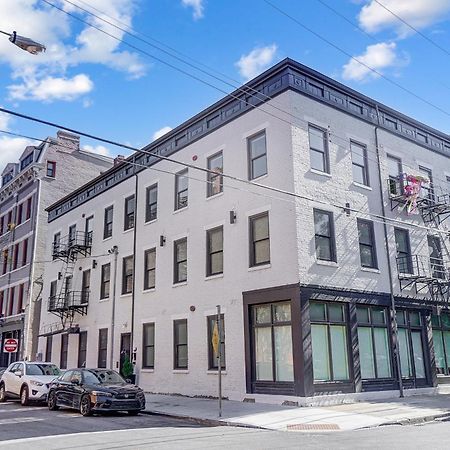 Sunny Downtown Apartment, Walk To Washington Park! Cincinnati Bagian luar foto