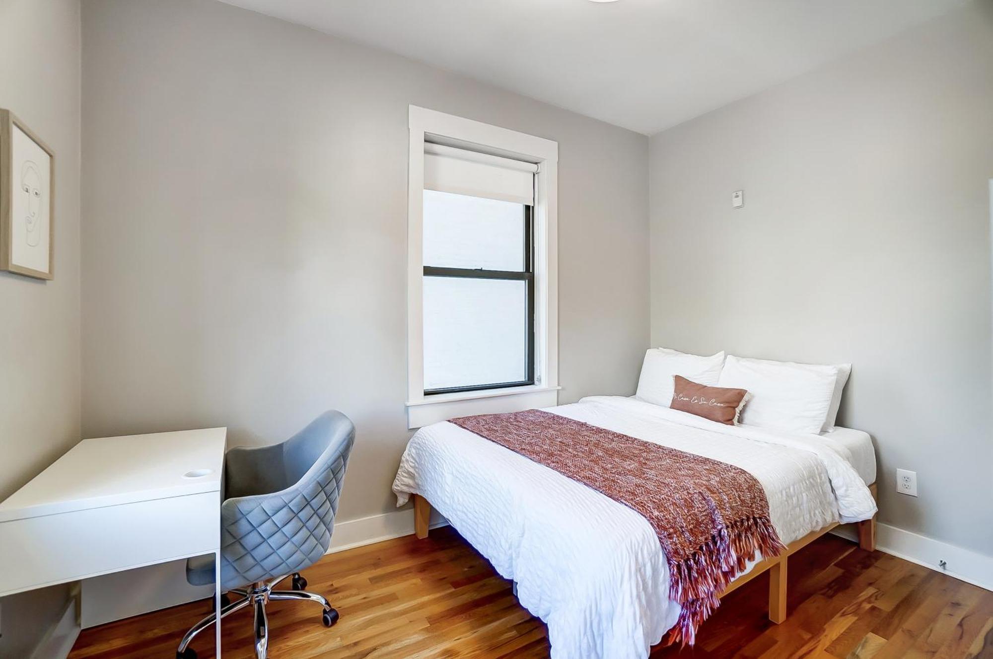 Sunny Downtown Apartment, Walk To Washington Park! Cincinnati Bagian luar foto